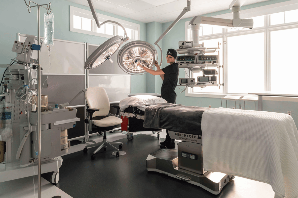 Bengtson Center for Aesthetics & Plastic Surgery, AWDG Architects, The Stonewall Group